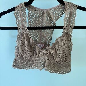 Altar'd State Bra Size M Slate Color Lace Lightly Lined Wireless Pullover